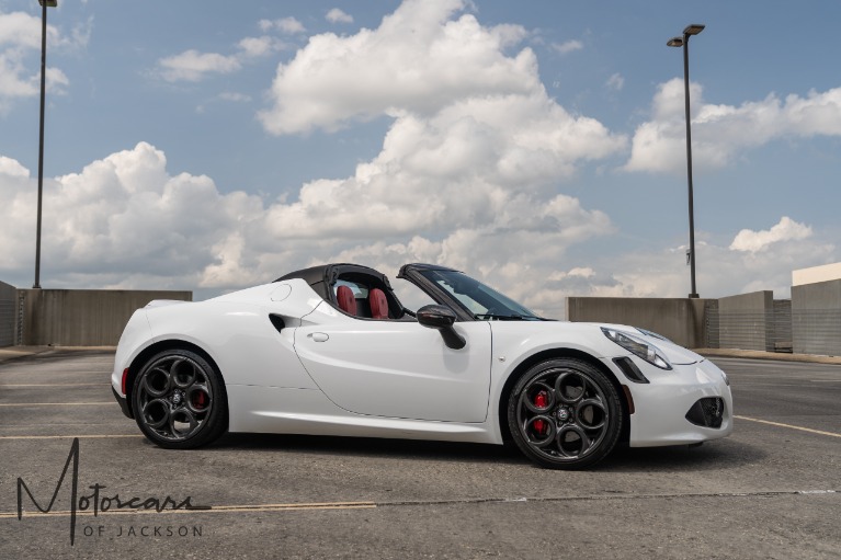 Used-2020-Alfa-Romeo-4C-Spider-Jackson-MS