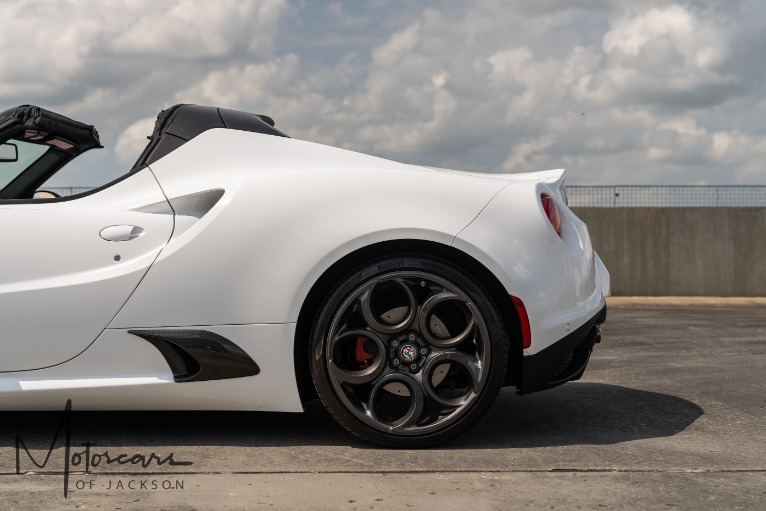 Used-2020-Alfa-Romeo-4C-Spider-for-sale-Jackson-MS