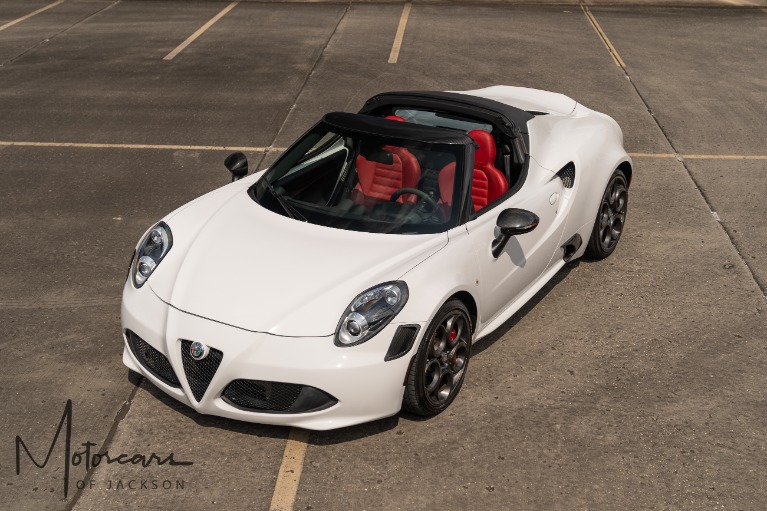 Used-2020-Alfa-Romeo-4C-Spider-for-sale-Jackson-MS