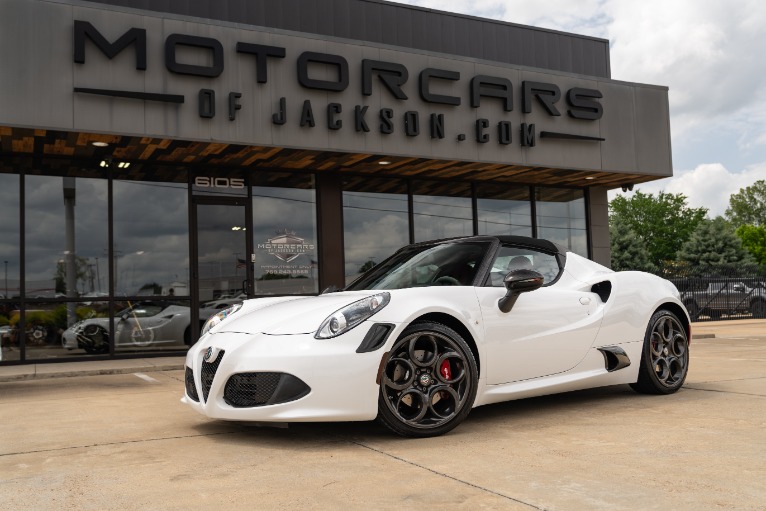 Used-2020-Alfa-Romeo-4C-Spider-for-sale-Jackson-MS