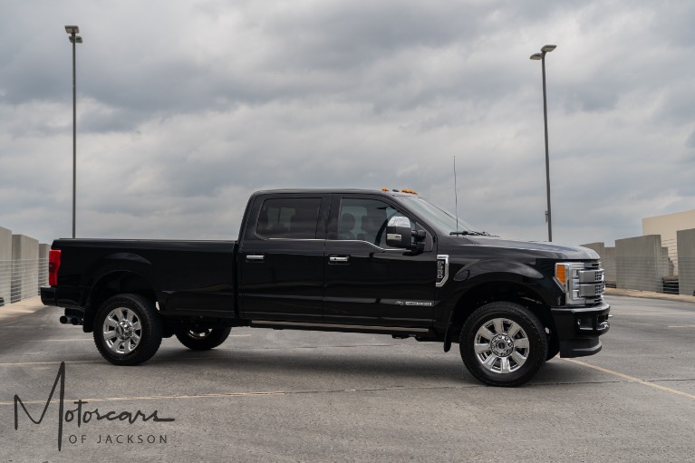 Used-2017-Ford-Super-Duty-F-350-SRW-Platinum-Crew-Cab-8ft-Box-Jackson-MS