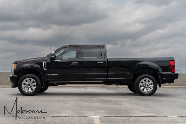 Used-2017-Ford-Super-Duty-F-350-SRW-Platinum-Crew-Cab-8ft-Box-Jackson-MS