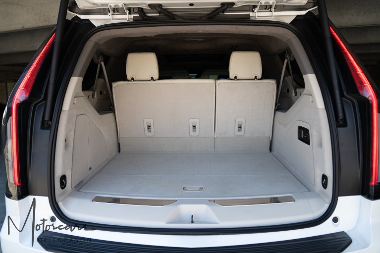 Used-2023-Cadillac-Escalade-ESV-4WD-Sport-Platinum-Jackson-MS