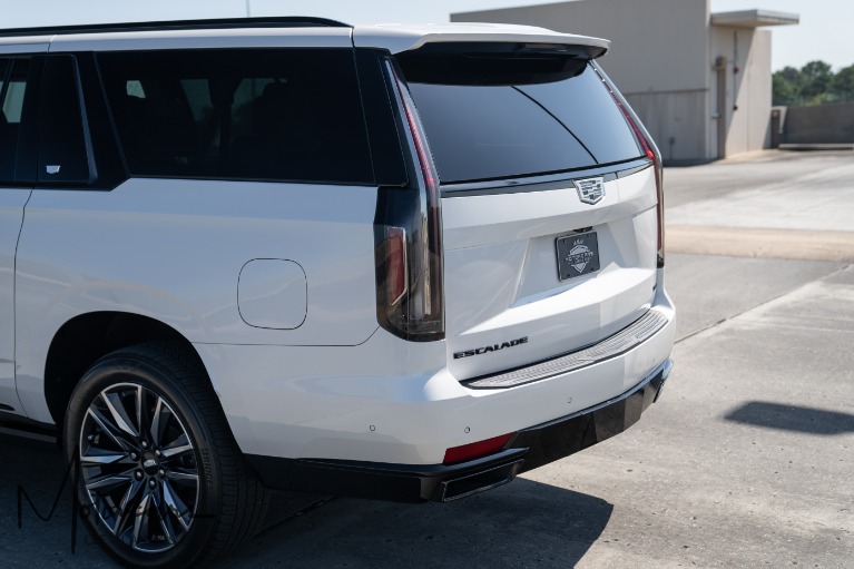 Used-2023-Cadillac-Escalade-ESV-4WD-Sport-Platinum-Jackson-MS