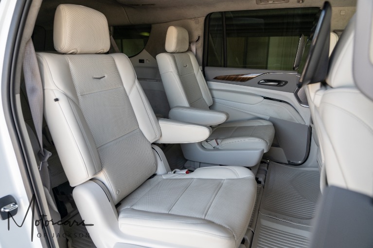 Used-2023-Cadillac-Escalade-ESV-4WD-Sport-Platinum-Jackson-MS