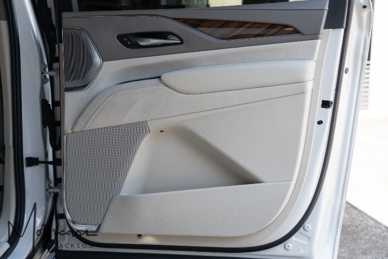 Used-2023-Cadillac-Escalade-ESV-4WD-Sport-Platinum-for-sale-Jackson-MS