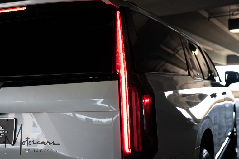 Used-2023-Cadillac-Escalade-ESV-4WD-Sport-Platinum-Jackson-MS