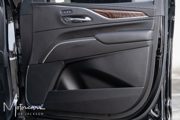 Used-2021-Cadillac-Escalade-Sport-Platinum-for-sale-Jackson-MS