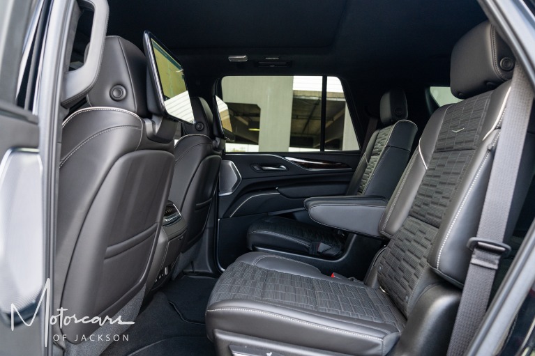 Used-2021-Cadillac-Escalade-Sport-Platinum-Jackson-MS