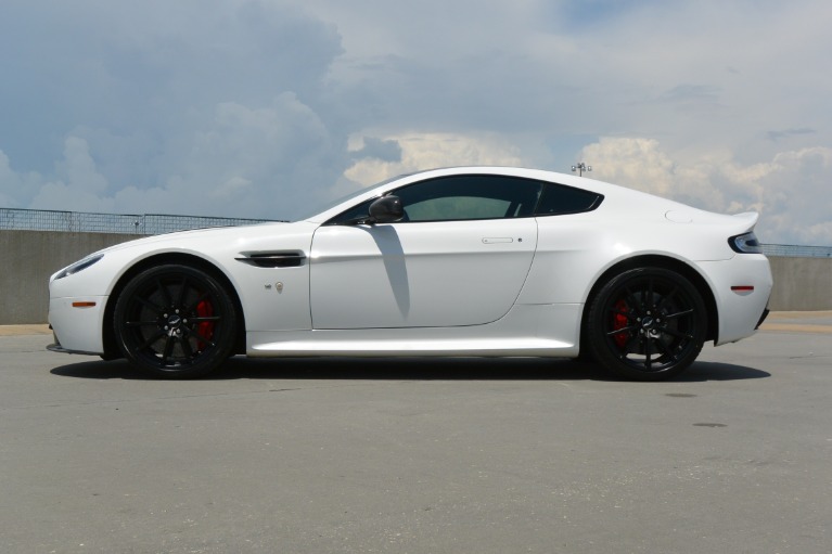 Used-2015-Aston-Martin-V12-Vantage-S-Jackson-MS