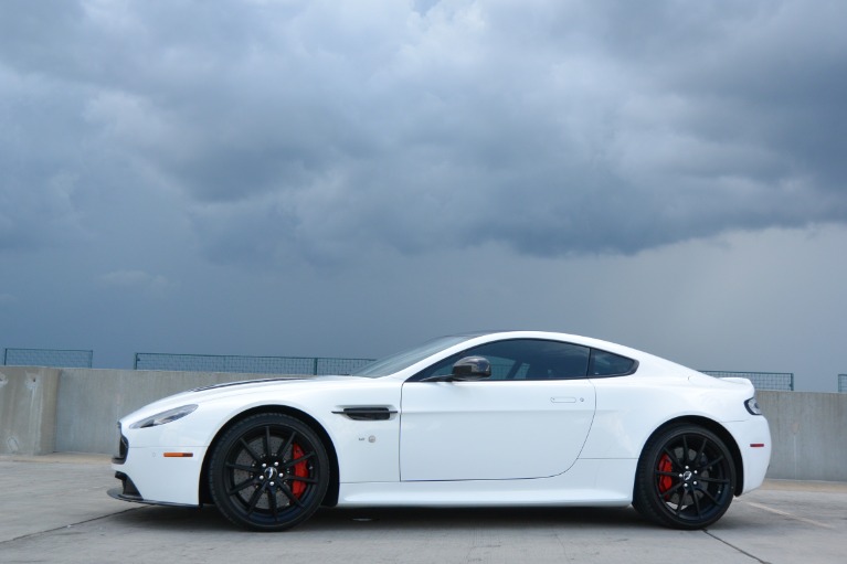 Used-2015-Aston-Martin-V12-Vantage-S-Jackson-MS