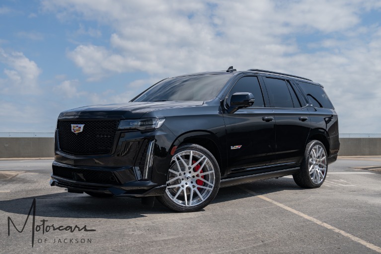 Used-2023-Cadillac-Escalade-AWD-V-Series-Jackson-MS