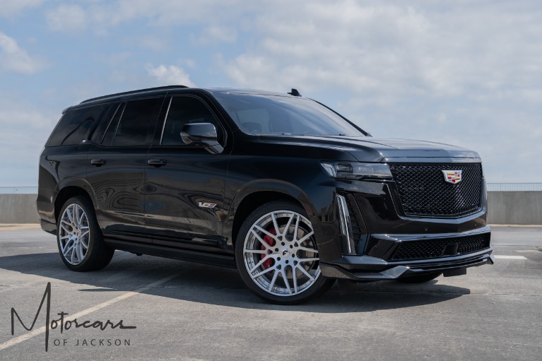 Used-2023-Cadillac-Escalade-AWD-V-Series-for-sale-Jackson-MS