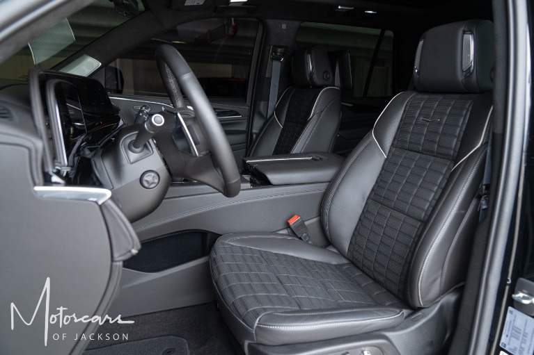 Used-2023-Cadillac-Escalade-AWD-V-Series-Jackson-MS