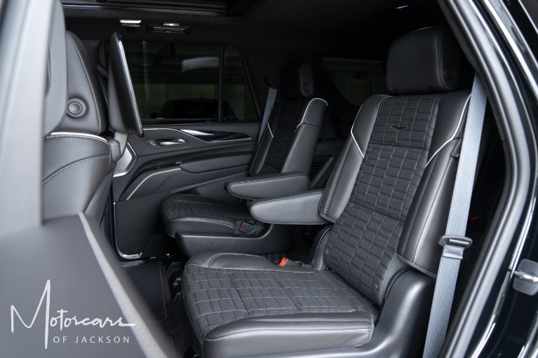 Used-2023-Cadillac-Escalade-AWD-V-Series-Jackson-MS