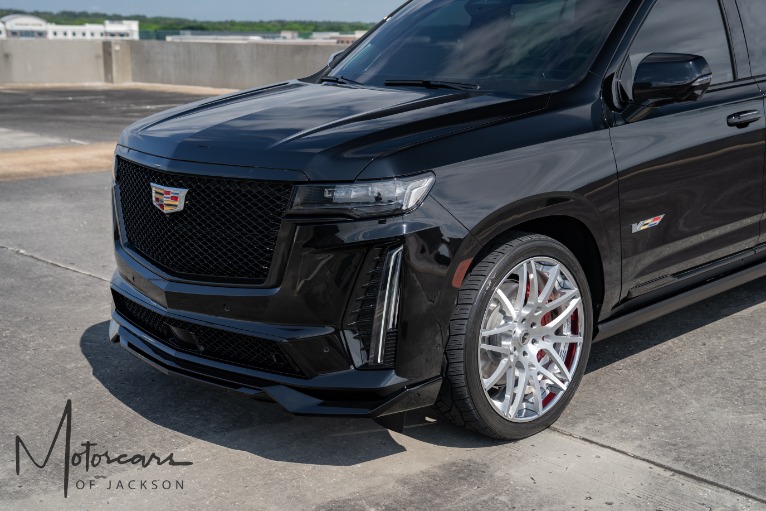 Used-2023-Cadillac-Escalade-AWD-V-Series-Jackson-MS