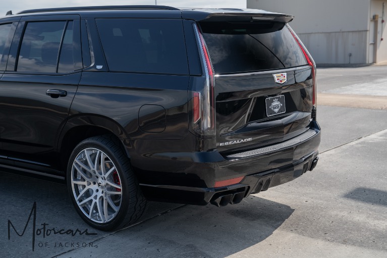 Used-2023-Cadillac-Escalade-AWD-V-Series-for-sale-Jackson-MS