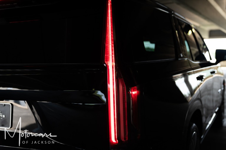 Used-2023-Cadillac-Escalade-AWD-V-Series-for-sale-Jackson-MS