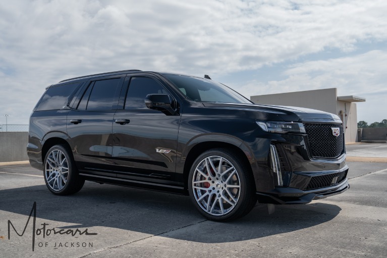 Used-2023-Cadillac-Escalade-AWD-V-Series-for-sale-Jackson-MS