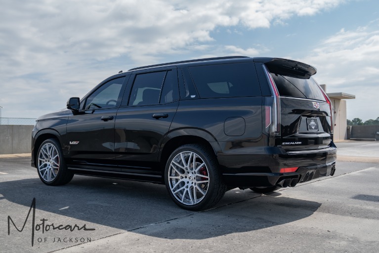 Used-2023-Cadillac-Escalade-AWD-V-Series-Jackson-MS