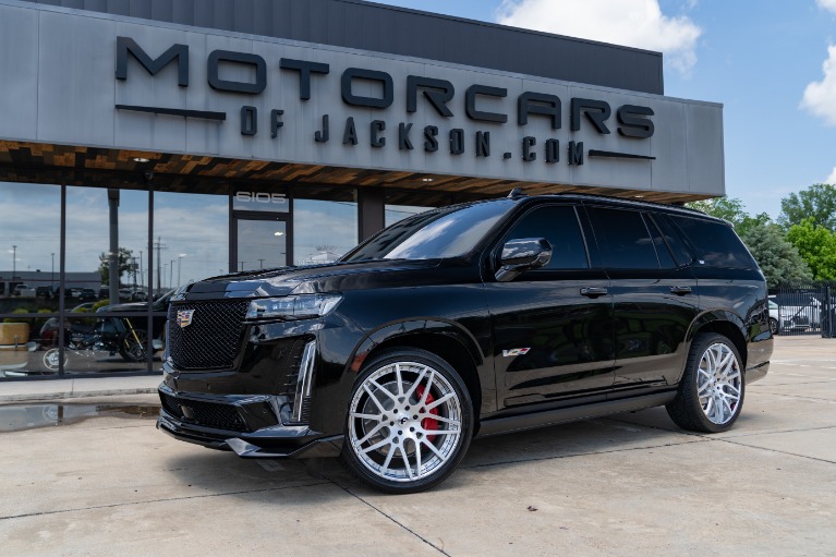 Used-2023-Cadillac-Escalade-AWD-V-Series-for-sale-Jackson-MS