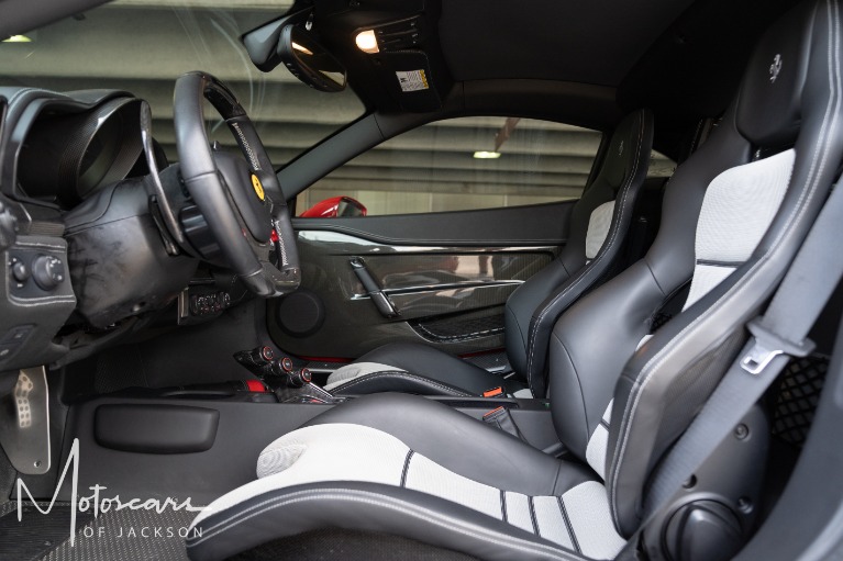 Used-2015-Ferrari-458-Italia-Speciale-Jackson-MS