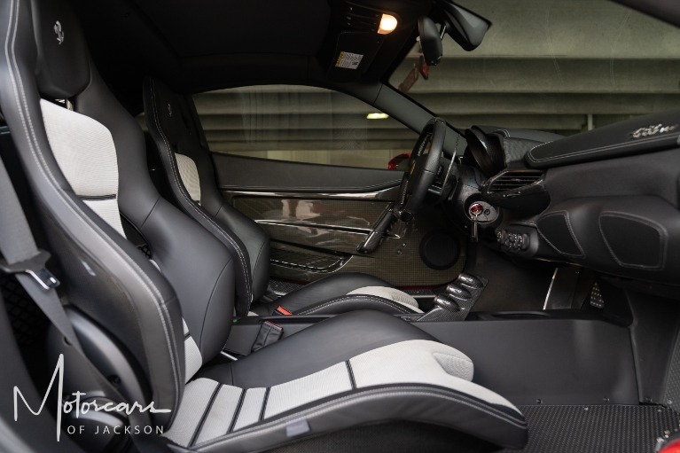 Used-2015-Ferrari-458-Italia-Speciale-for-sale-Jackson-MS