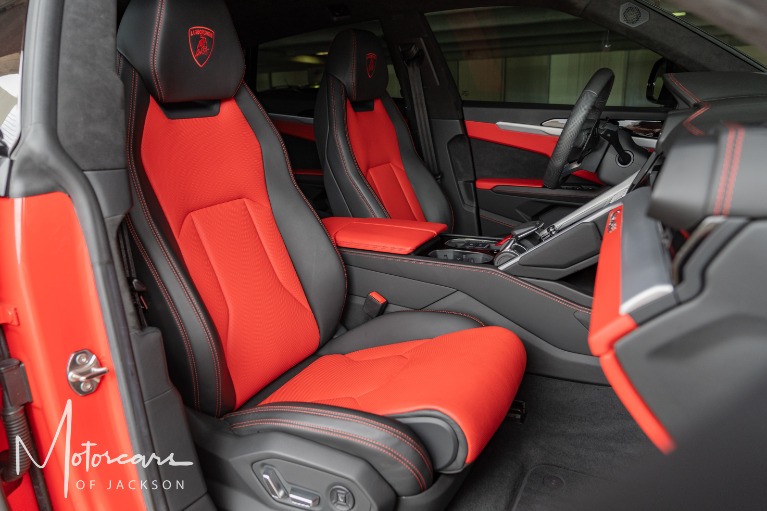 Used-2019-Lamborghini-Urus-for-sale-Jackson-MS