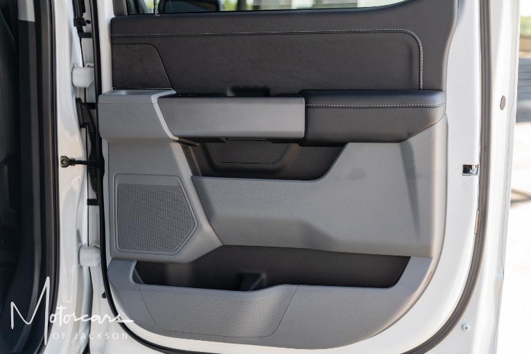 Used-2024-Ford-F-150-XLT-V8-FX4-4WD-for-sale-Jackson-MS