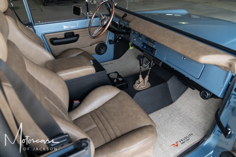 Used-1971-Ford-Bronco-Velocity-Restorations-for-sale-Jackson-MS