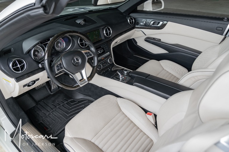 Used-2013-Mercedes-Benz-SL-Class-SL-550-Jackson-MS