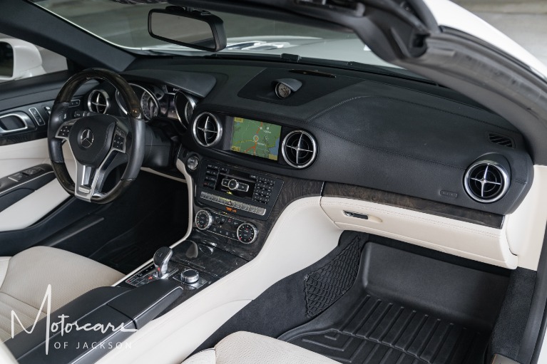 Used-2013-Mercedes-Benz-SL-Class-SL-550-Jackson-MS