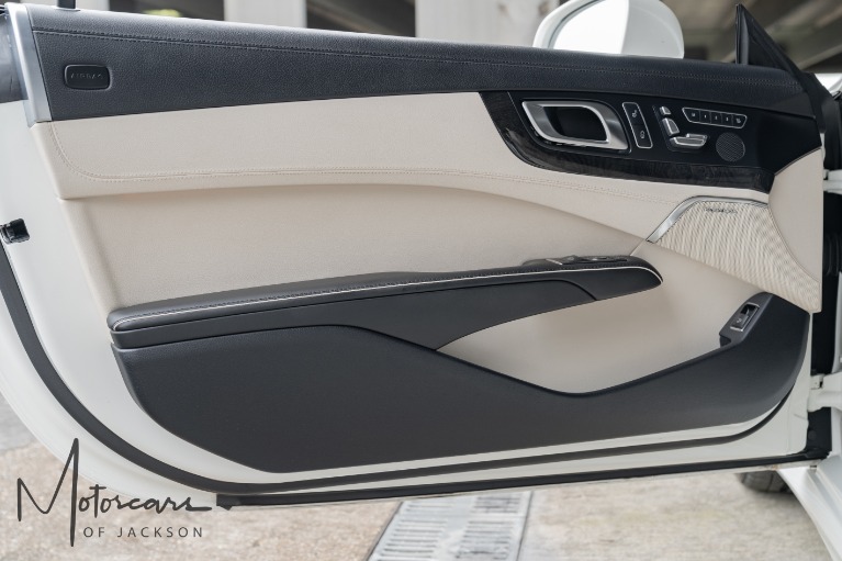 Used-2013-Mercedes-Benz-SL-Class-SL-550-Jackson-MS
