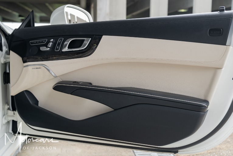 Used-2013-Mercedes-Benz-SL-Class-SL-550-for-sale-Jackson-MS