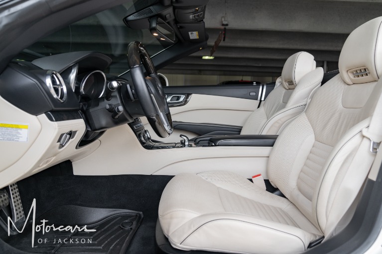 Used-2013-Mercedes-Benz-SL-Class-SL-550-Jackson-MS