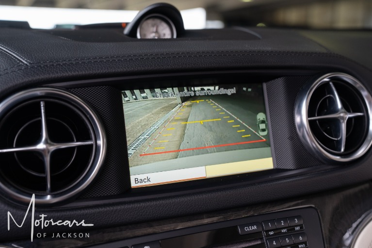 Used-2013-Mercedes-Benz-SL-Class-SL-550-for-sale-Jackson-MS