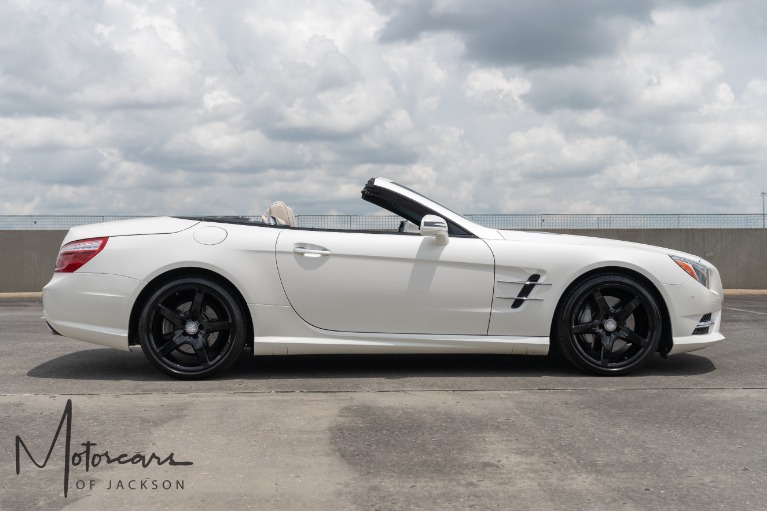 Used-2013-Mercedes-Benz-SL-Class-SL-550-for-sale-Jackson-MS
