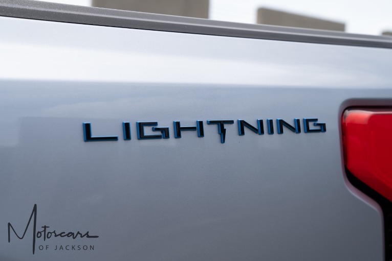Used-2022-Ford-F-150-Lightning-4x4-LARIAT-Jackson-MS