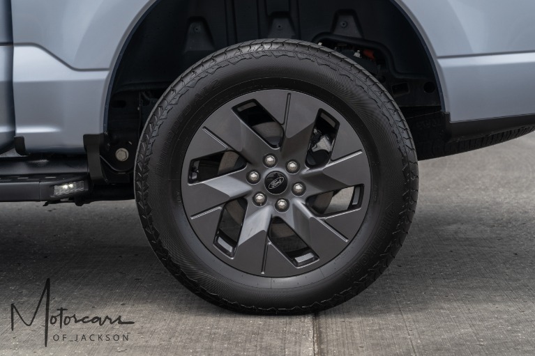 Used-2022-Ford-F-150-Lightning-4x4-LARIAT-for-sale-Jackson-MS