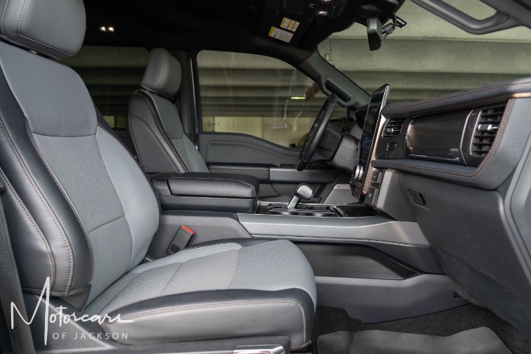 Used-2022-Ford-F-150-Lightning-4x4-LARIAT-for-sale-Jackson-MS