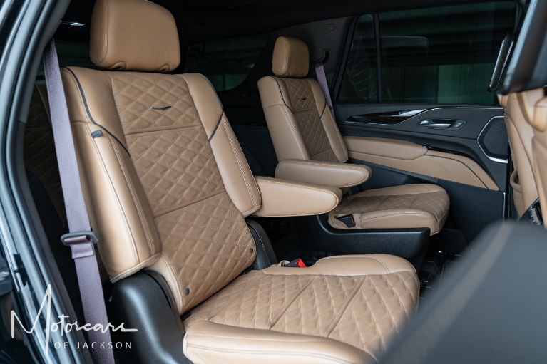 Used-2023-Cadillac-Escalade-4WD-Sport-for-sale-Jackson-MS