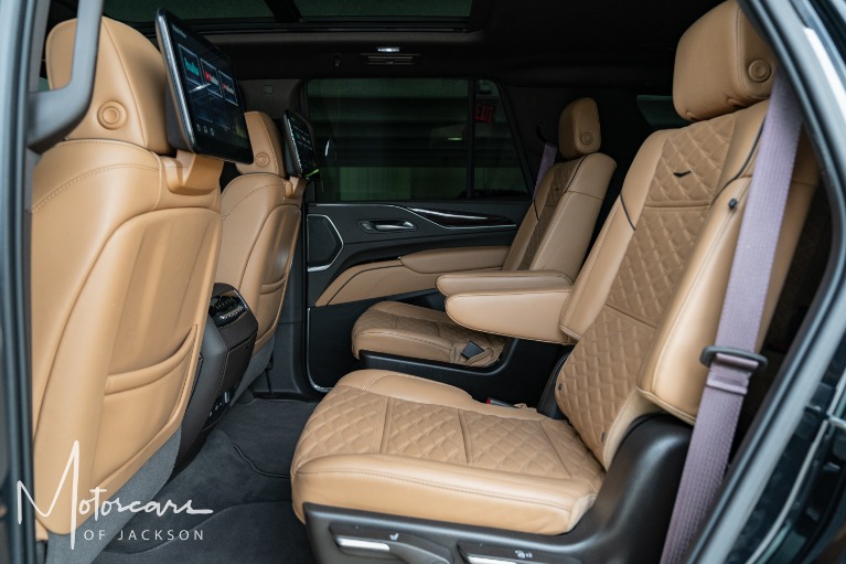Used-2023-Cadillac-Escalade-4WD-Sport-Jackson-MS