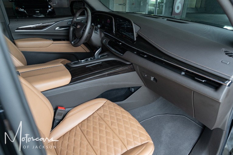 Used-2023-Cadillac-Escalade-4WD-Sport-Jackson-MS