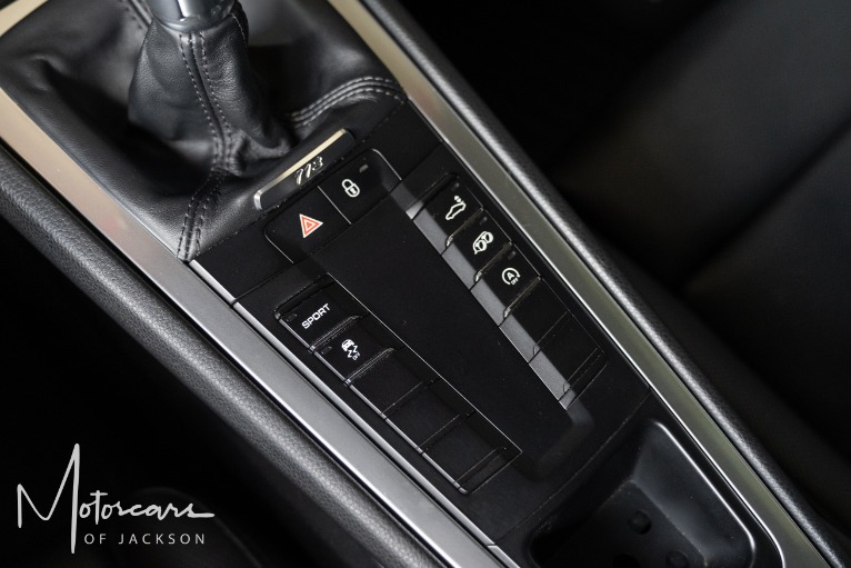 Used-2018-Porsche-718-Cayman-S-for-sale-Jackson-MS