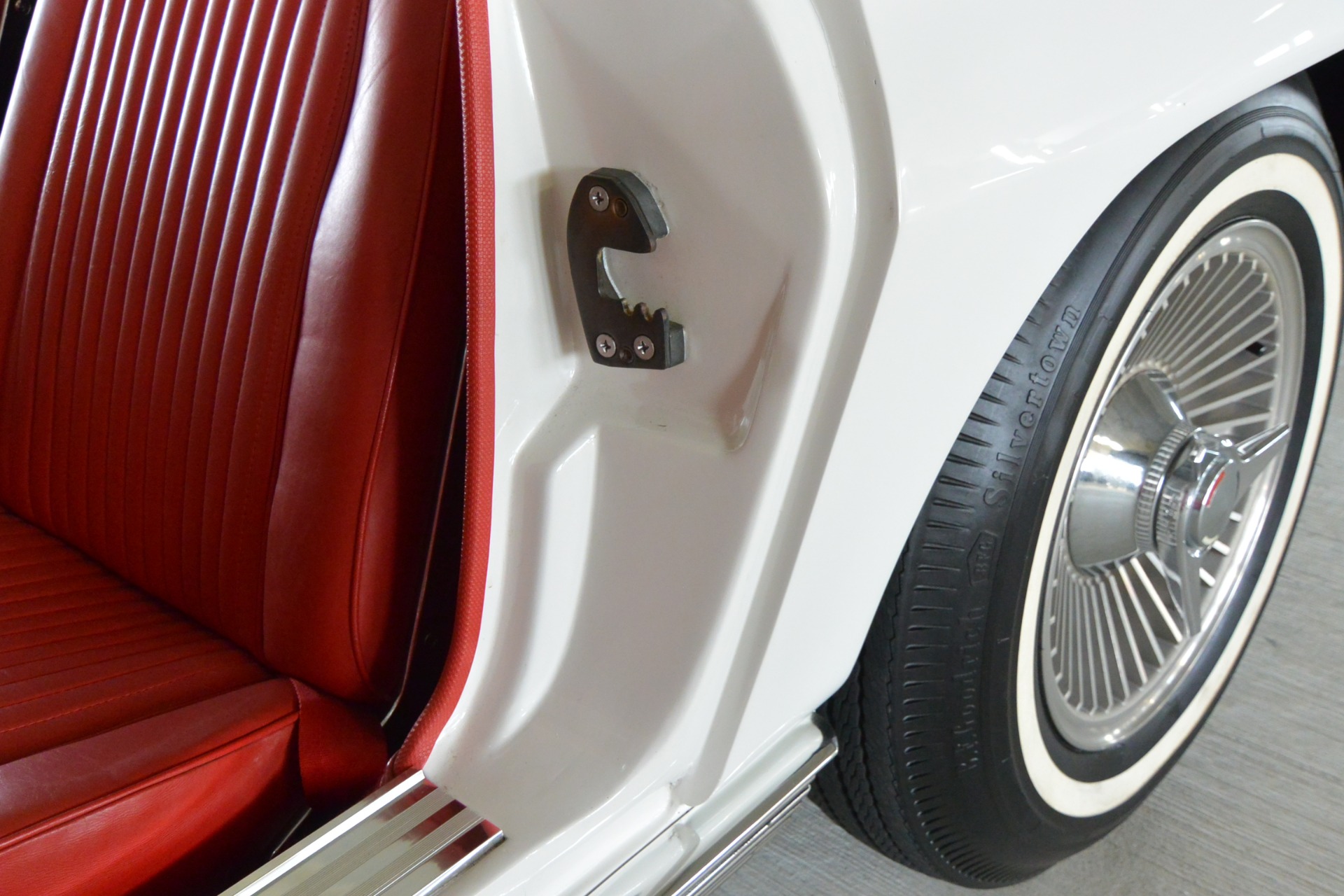 Used-1963-Chevrolet-Corvette-Convertible-for-sale-Jackson-MS