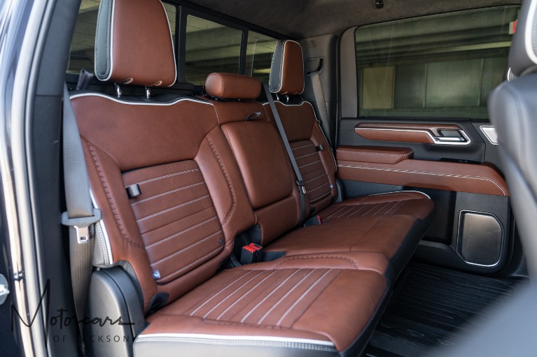 Used-2024-GMC-Sierra-2500HD-Denali-Ultimate-4WD-for-sale-Jackson-MS