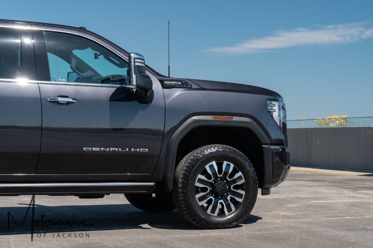 Used-2024-GMC-Sierra-2500HD-Denali-Ultimate-4WD-for-sale-Jackson-MS
