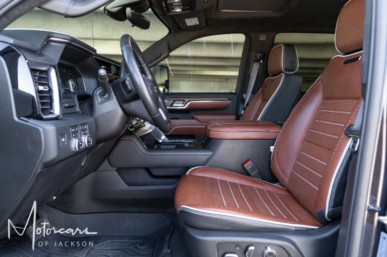 Used-2024-GMC-Sierra-2500HD-Denali-Ultimate-4WD-Jackson-MS