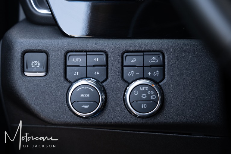 Used-2024-GMC-Sierra-2500HD-4WD-SLT-for-sale-Jackson-MS