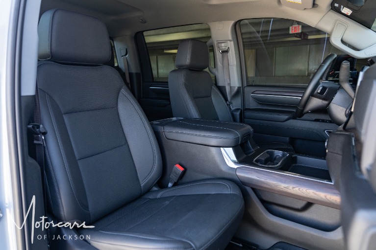 Used-2024-GMC-Sierra-2500HD-4WD-SLT-for-sale-Jackson-MS